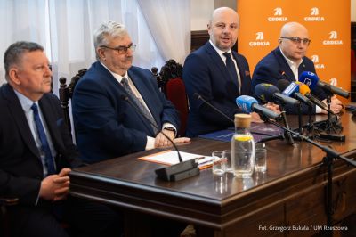 zdjęcie z podpisania porozumienia dotyczącego północno-wschodniej obwodnicy Rzeszowa, fot. Grzegorz Bukała, Urząd Miasta Rzeszowa